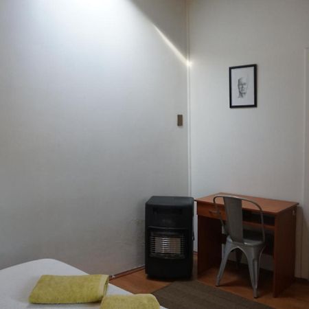 Ventana Sur Hostal Santiago Exterior photo