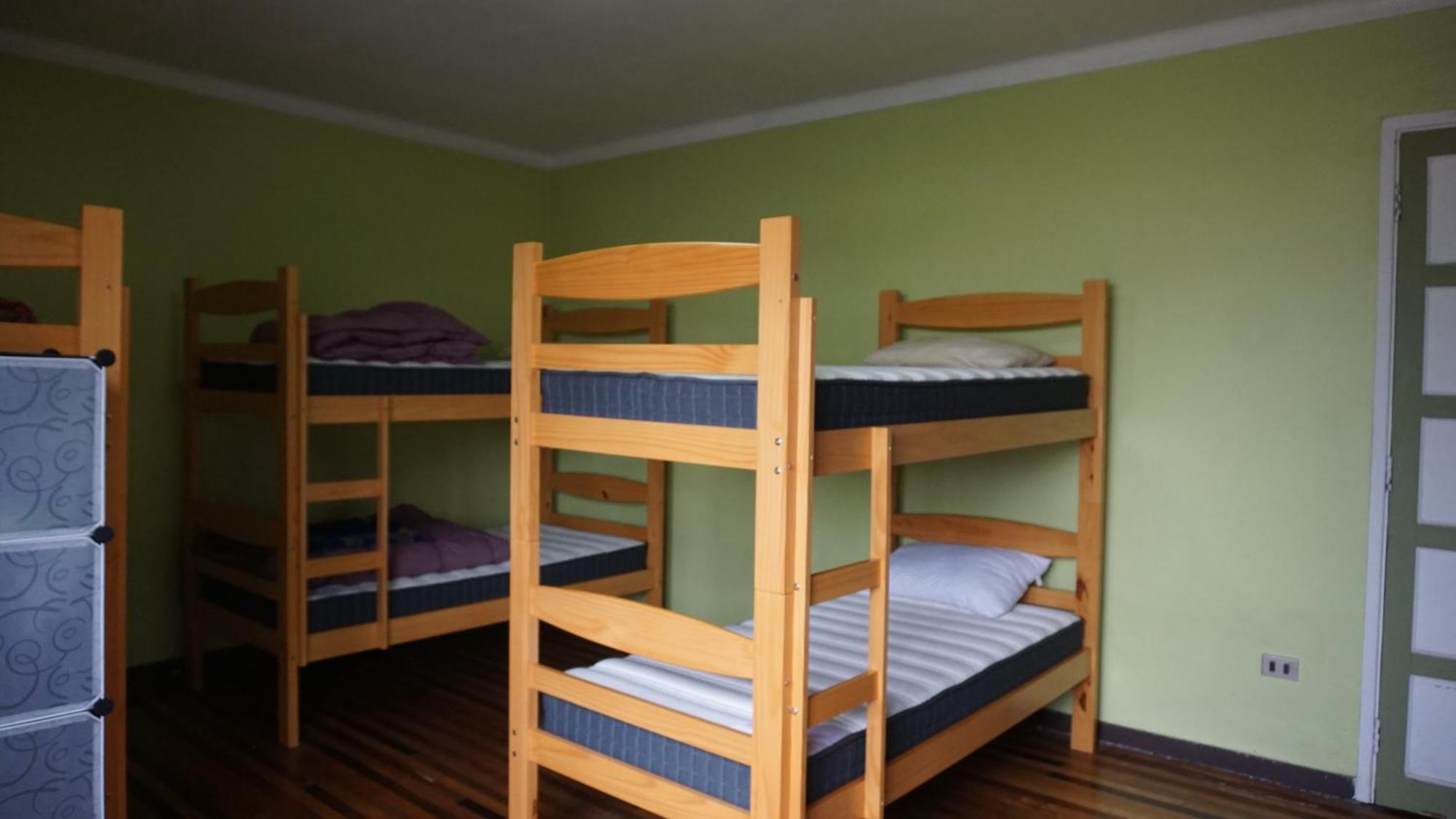 Ventana Sur Hostal Santiago Exterior photo