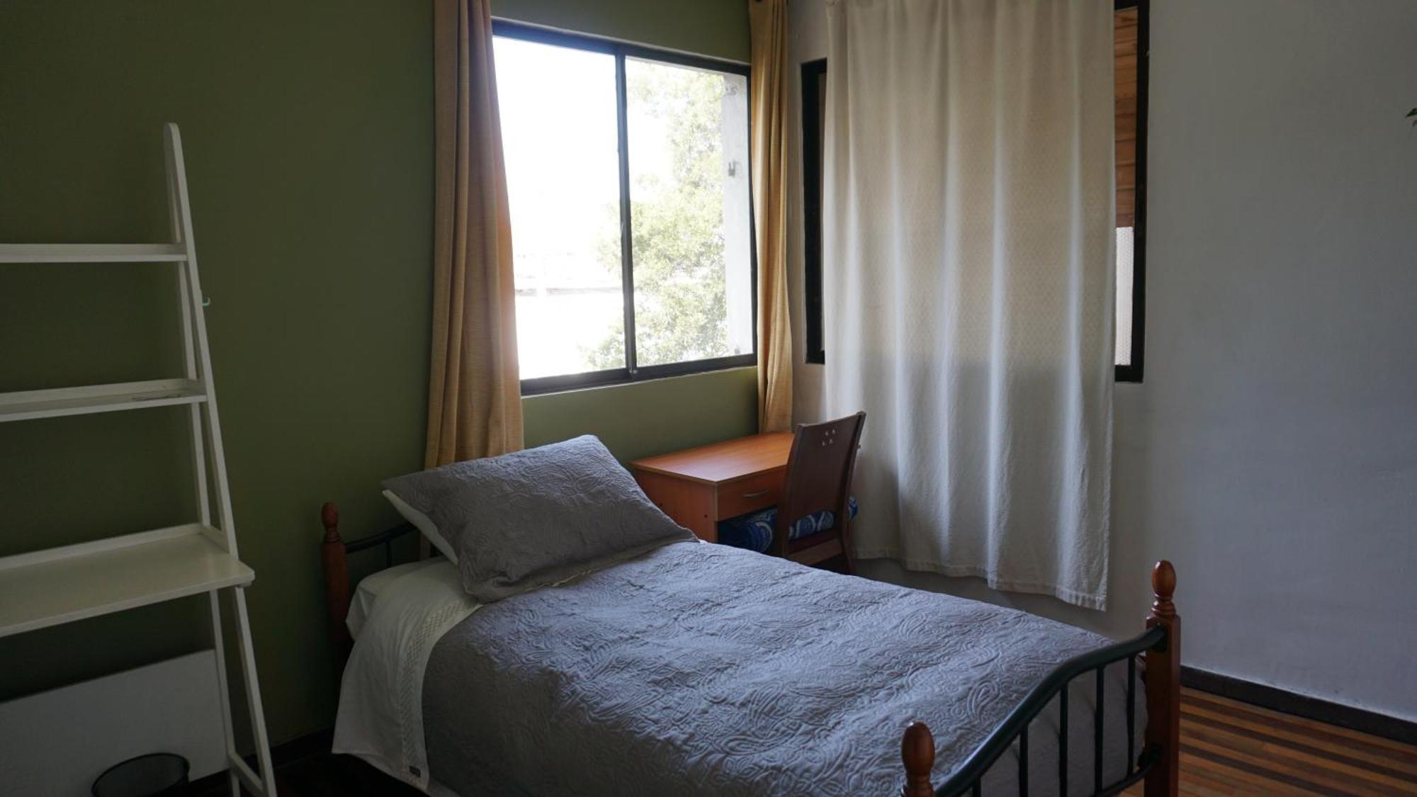 Ventana Sur Hostal Santiago Exterior photo